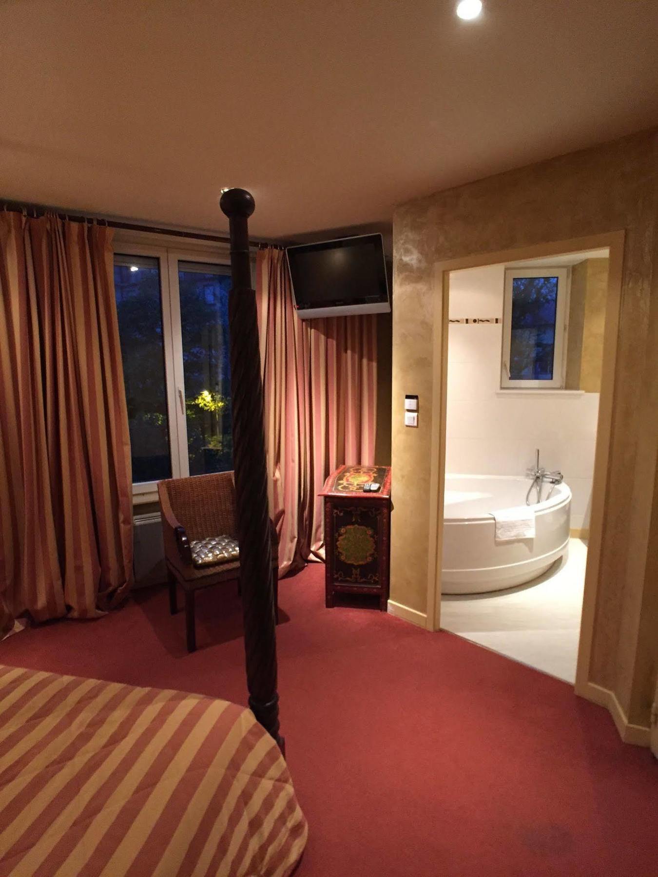 Providence Hotel Vittel Luaran gambar